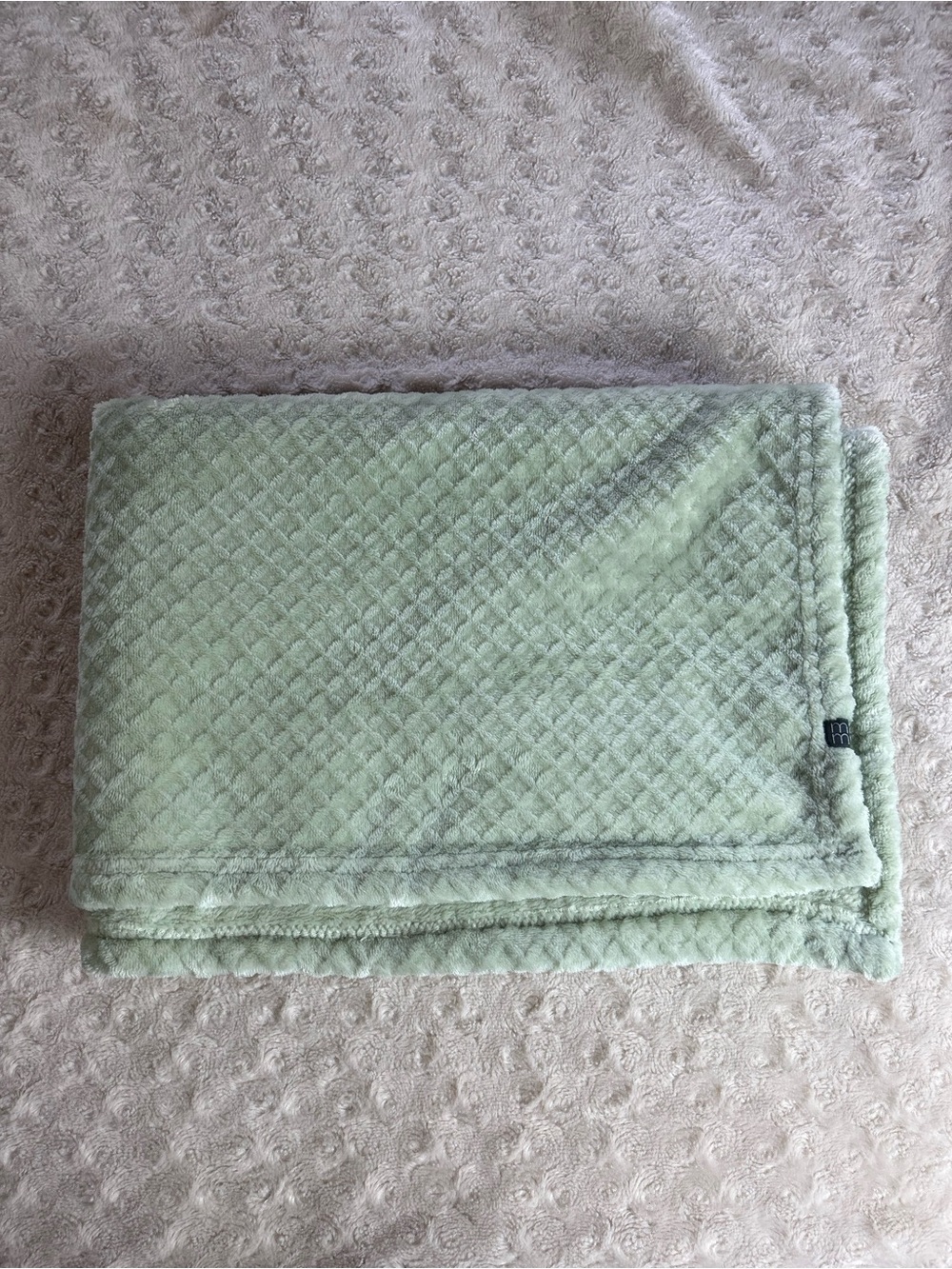 Gerber Modern Moments Solid Green Baby Blanket Plush Soft Diamond Design Lovey